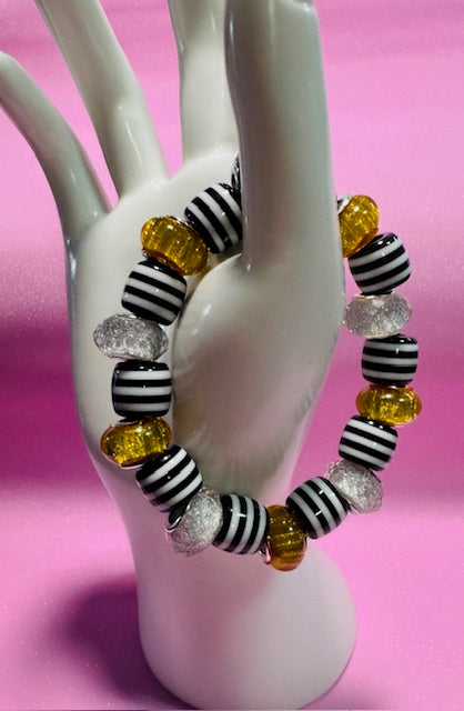 Elegant Stripes Bracelet