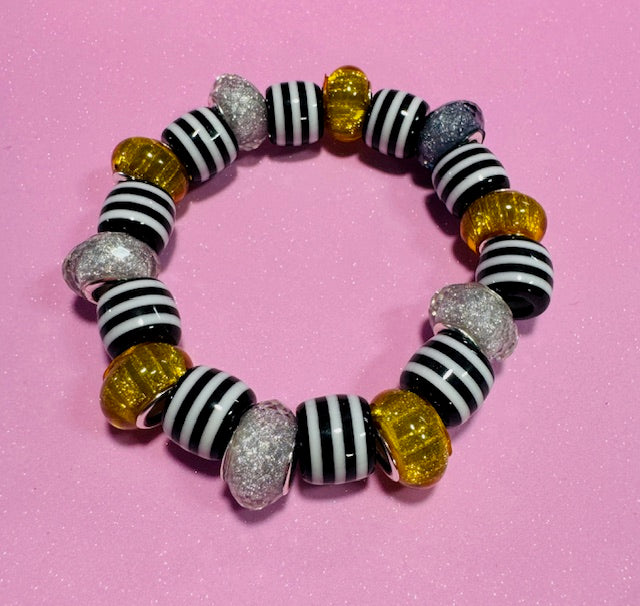Elegant Stripes Bracelet