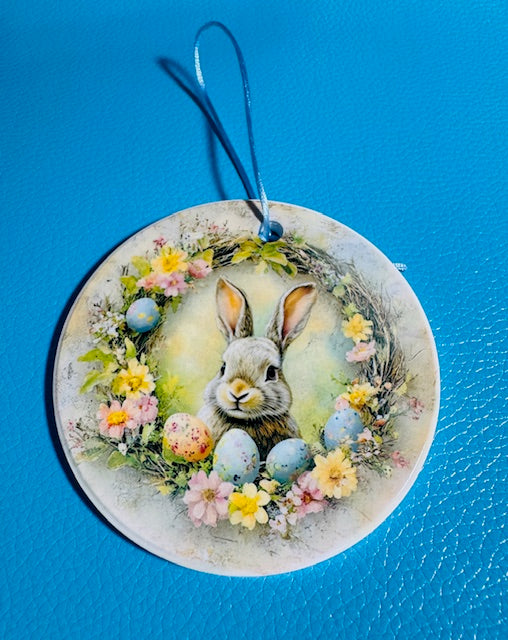 Hoppy Lamp Charm
