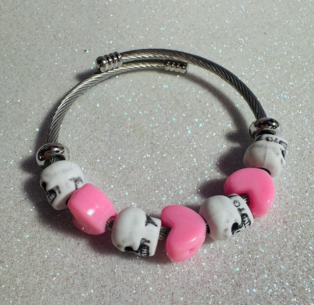 Skull and Hearts Bracelet