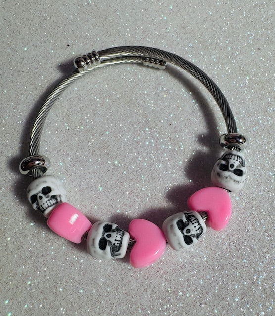 Skull and Hearts Bracelet