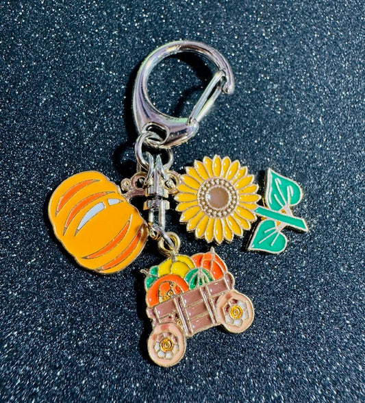 Pumpkin Wagon Zipper Pull