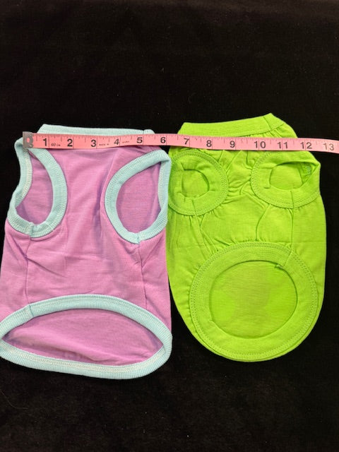 Little Girlie Dog  Shirts Small