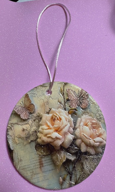 Roses Cottage Garden Lamp Charm